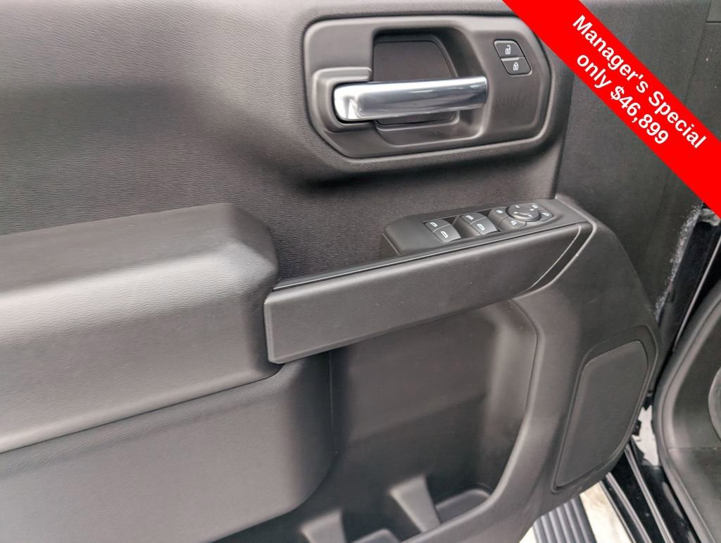 Used 2024 Chevrolet Silverado 2500 Custom w/ Custom Value Package image 14