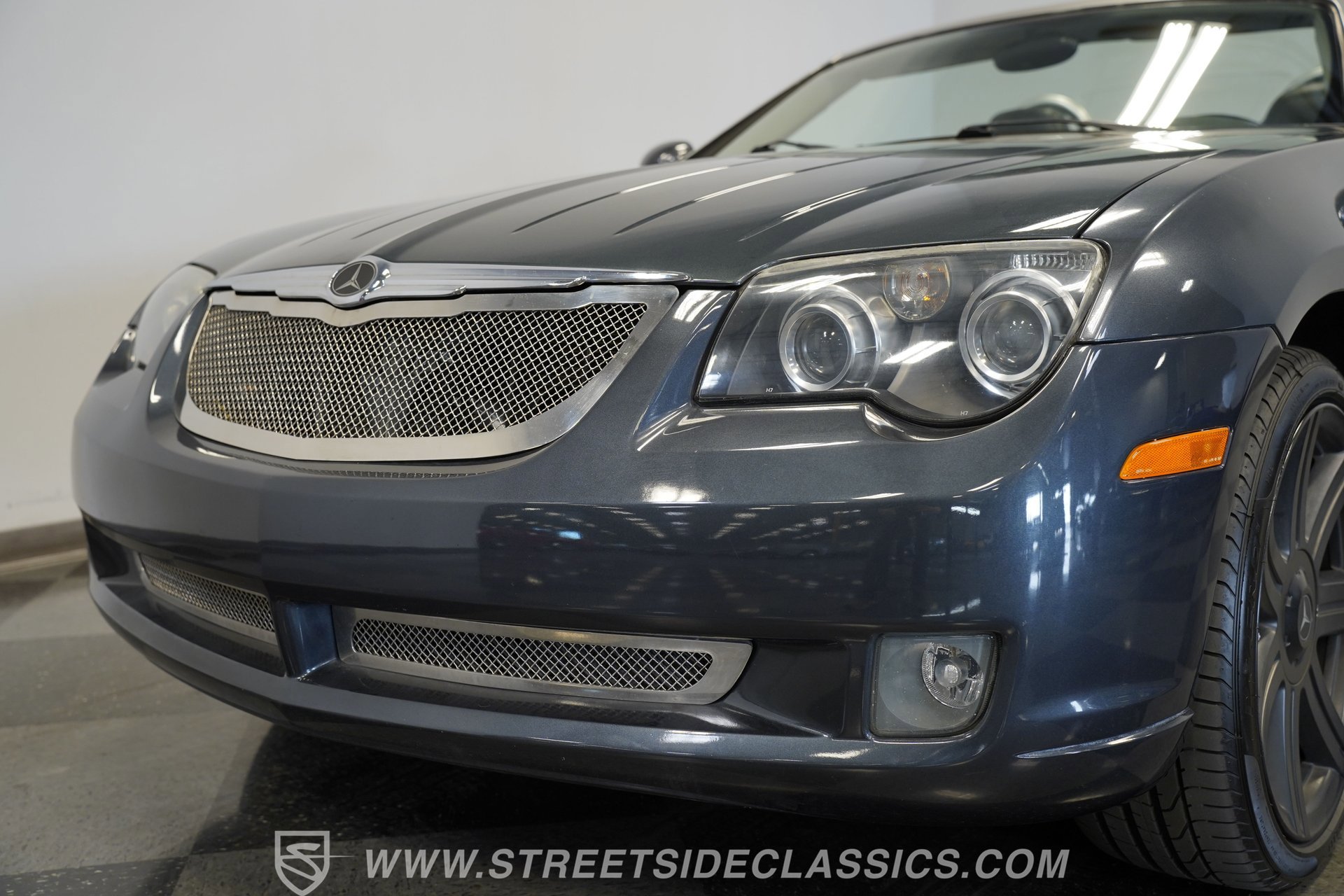 Used 2006 Chrysler Crossfire Limited image 26