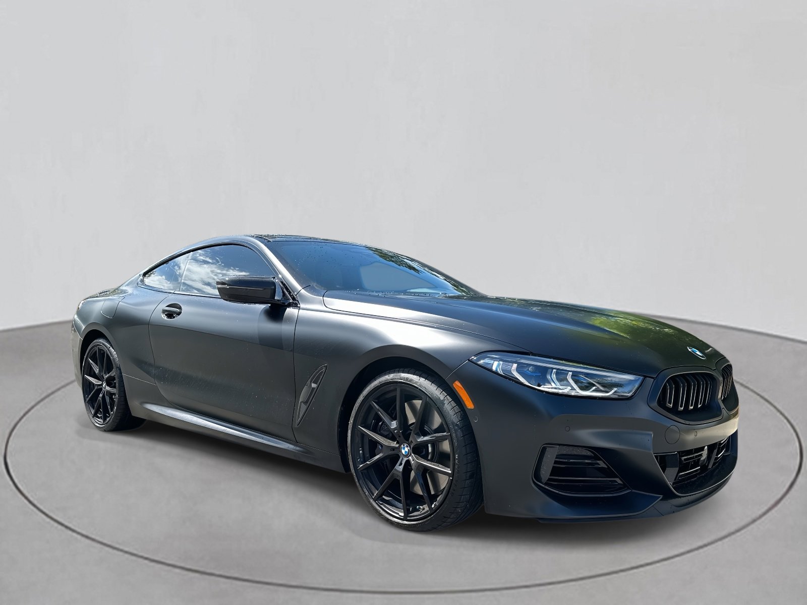 New 2026 BMW M850i xDrive Coupe w/ M Carbon Exterior Package image 7