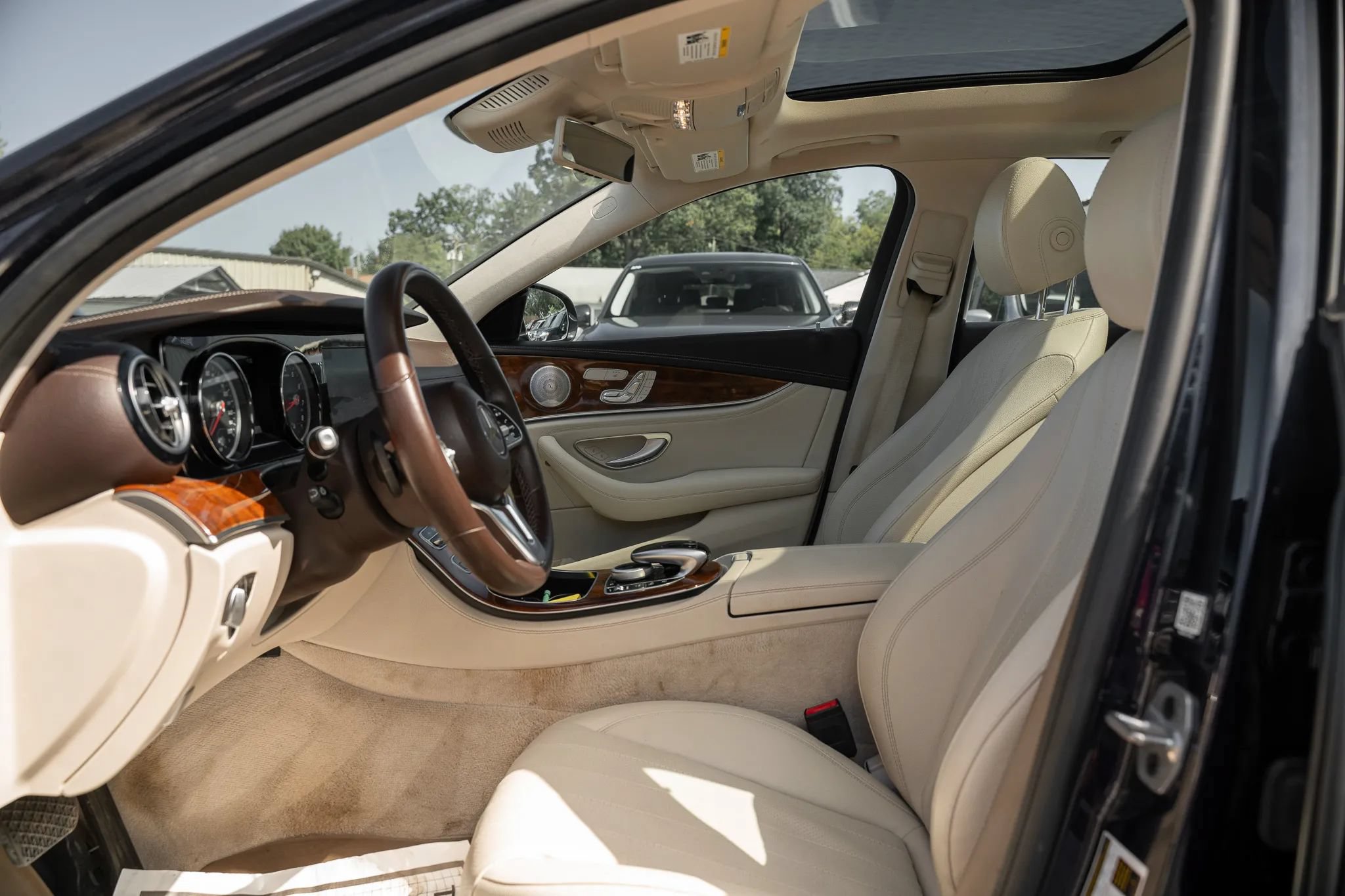Used 2019 Mercedes-Benz E 450 4MATIC Wagon image 7