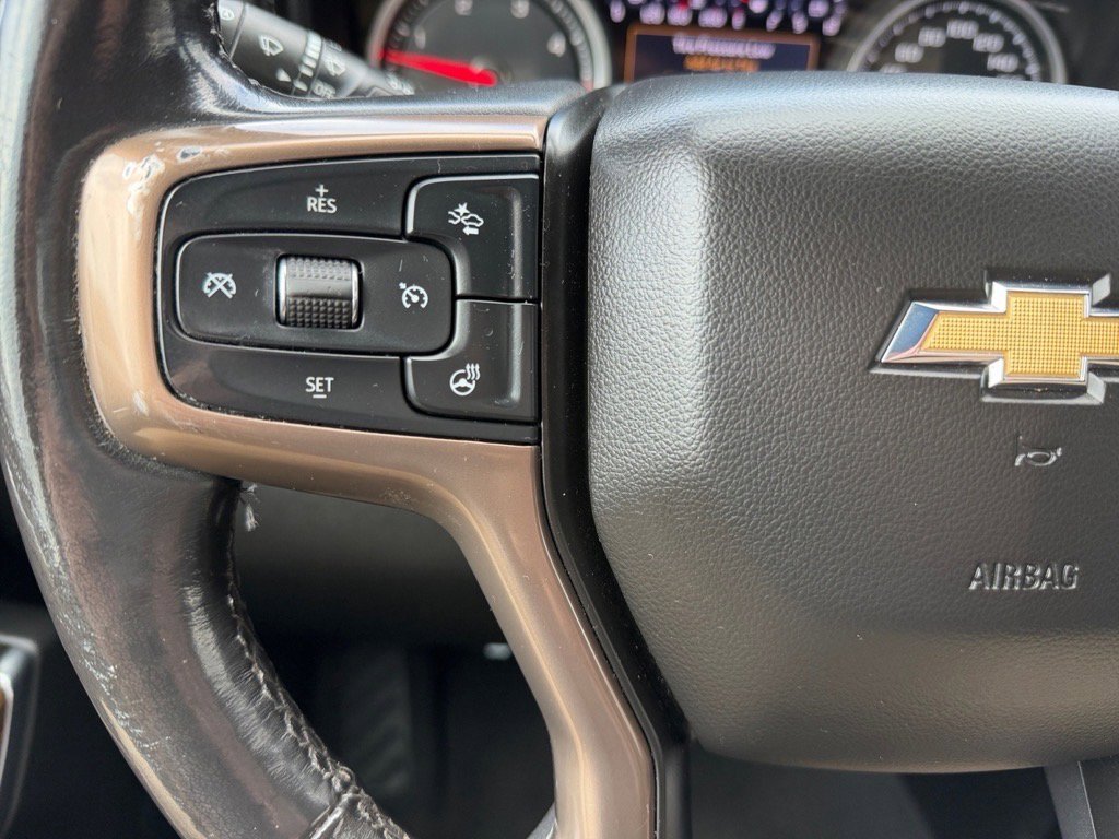 Used 2020 Chevrolet Silverado 3500 High Country image 26