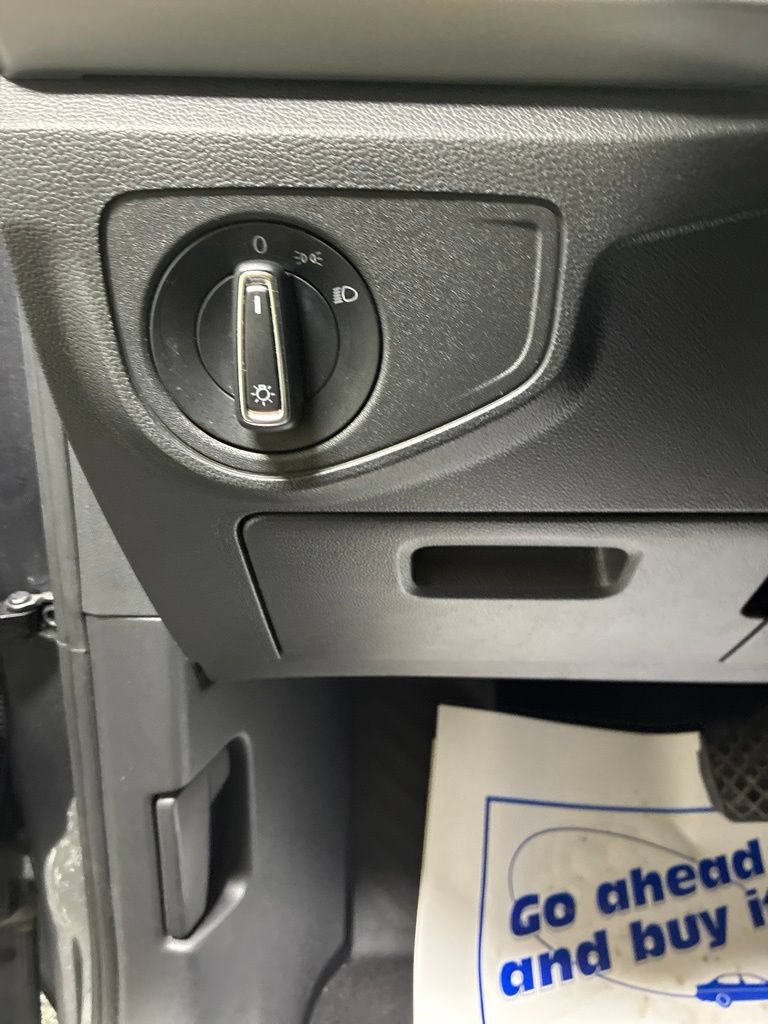 Used 2018 Volkswagen Atlas S FWD image 12