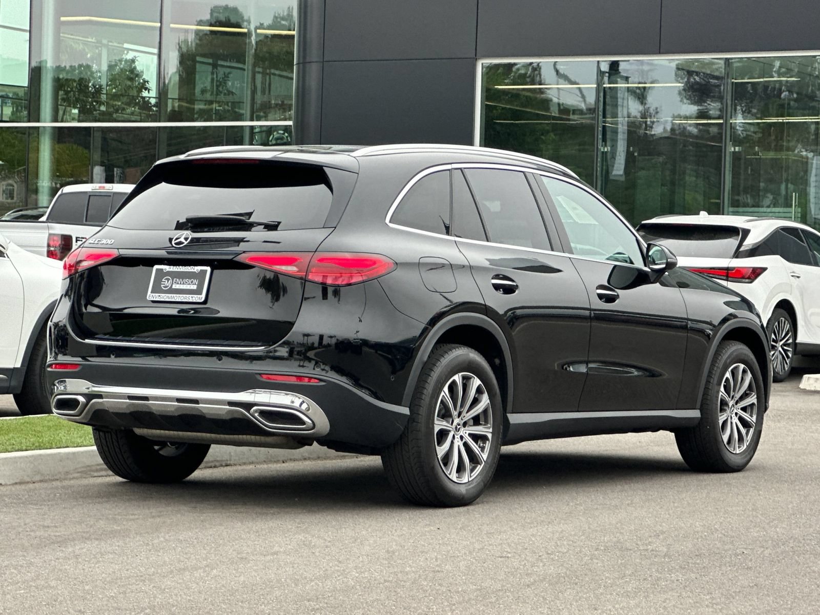 Certified 2023 Mercedes-Benz GLC 300 image 3