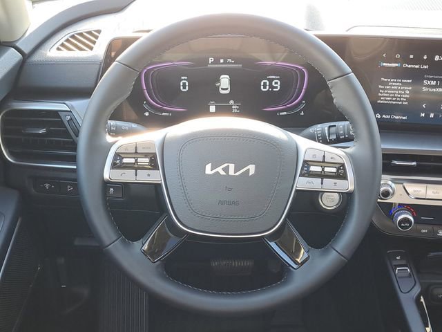 New 2025 Kia Telluride S image 24