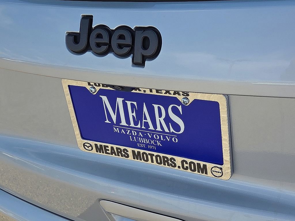 Used 2024 Jeep Compass Trailhawk image 18