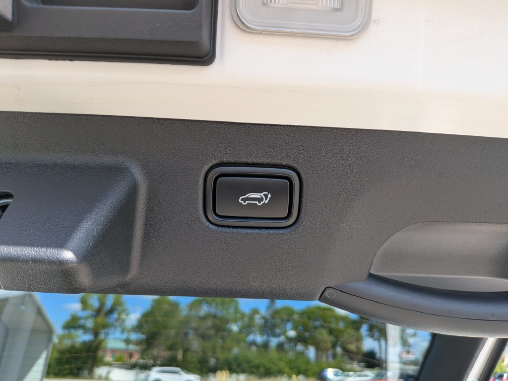 Certified 2025 Kia EV6 GT-Line AWD/4WD image 14