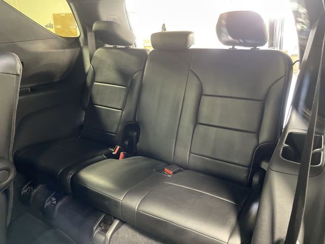 Used 2025 Chevrolet Traverse High Country image 24