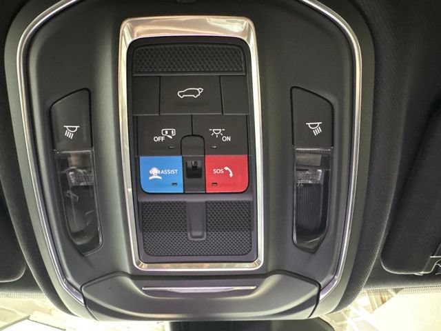 Used 2024 Jeep Grand Cherokee Limited w/ Black Appearance Package AWD/4WD image 49
