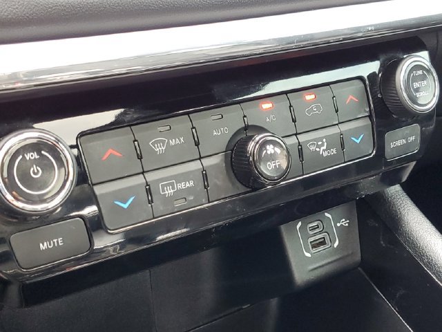 Used 2022 Jeep Compass High Altitude AWD/4WD image 24
