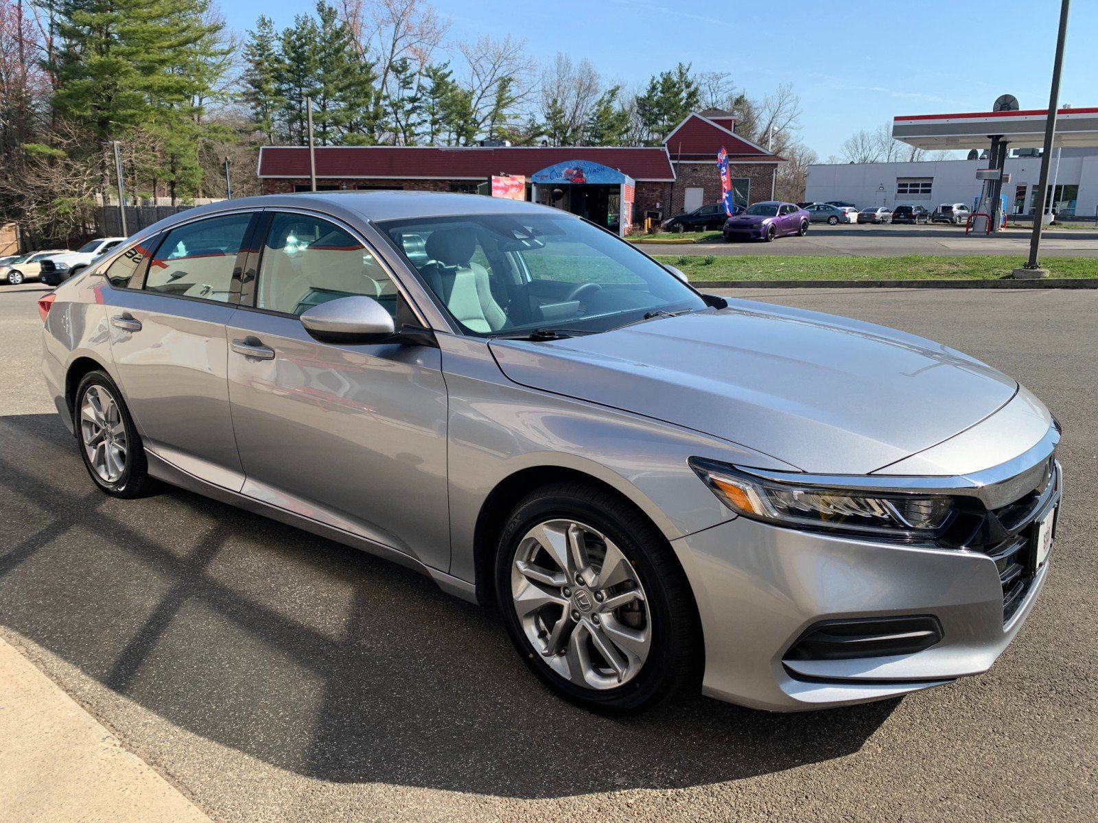 Used 2018 Honda Accord LX image 3