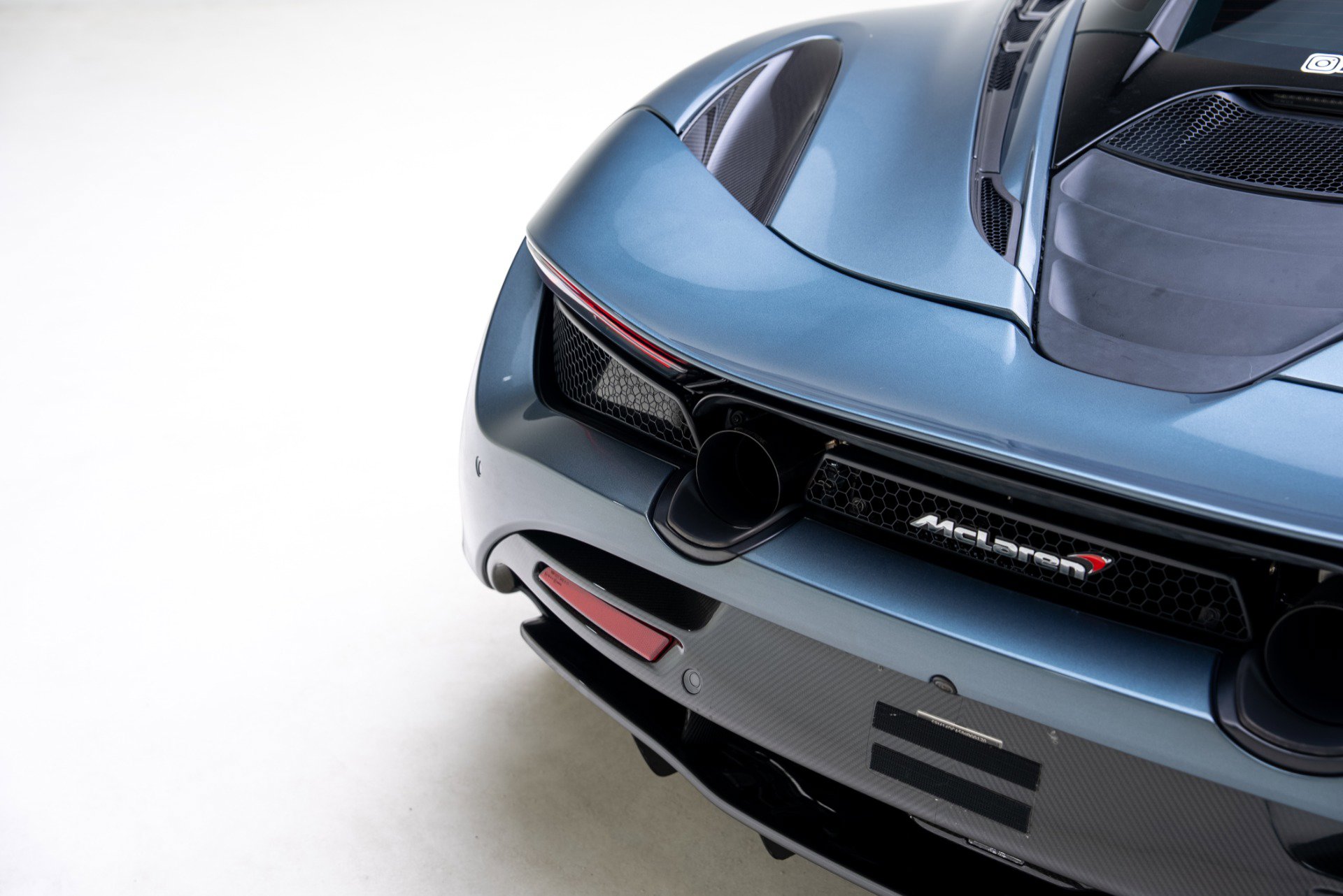 Used 2018 McLaren 720S Luxury image 26