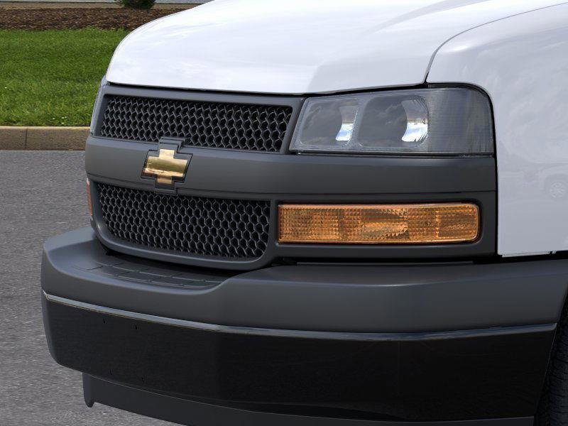 New 2025 Chevrolet Express 3500 Extended w/ Driver Convenience Package image 14