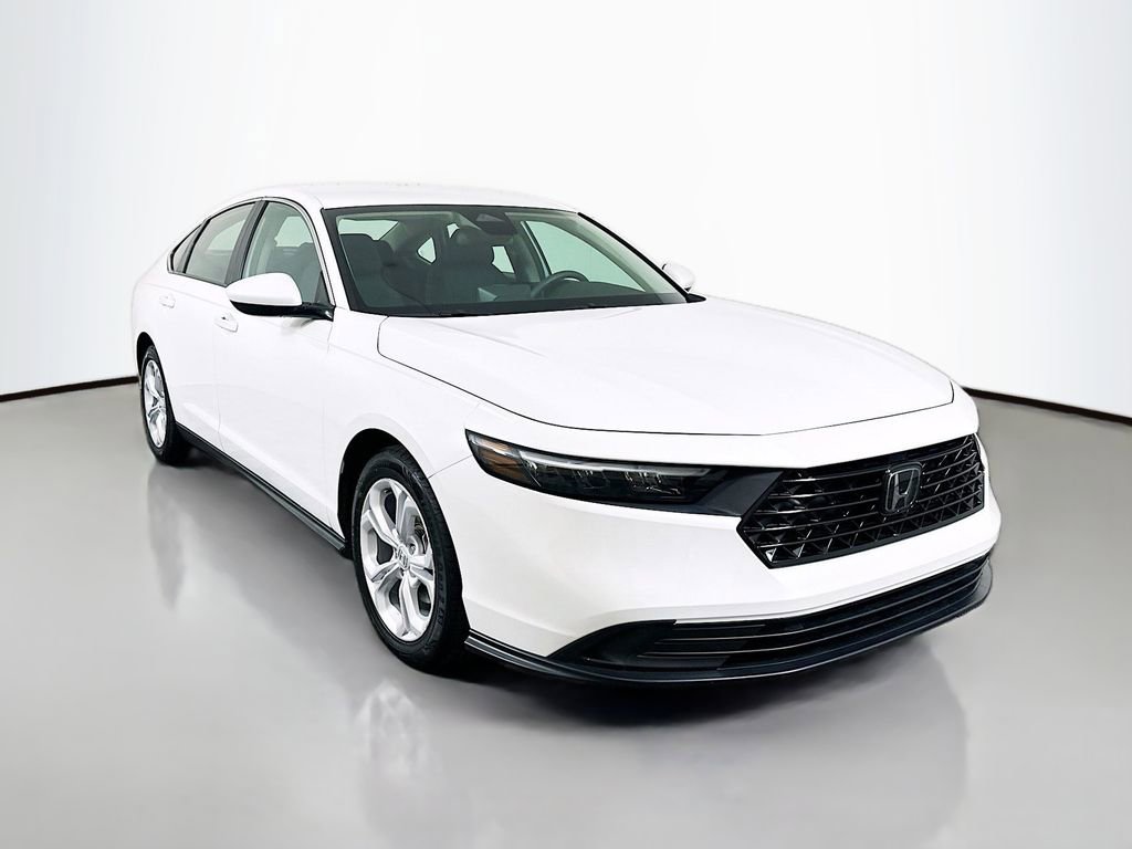 Certified 2024 Honda Accord LX image 3