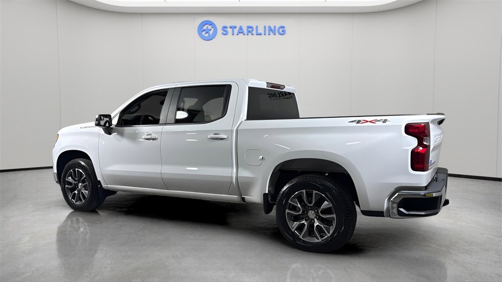 Used 2022 Chevrolet Silverado 1500 LT image 11