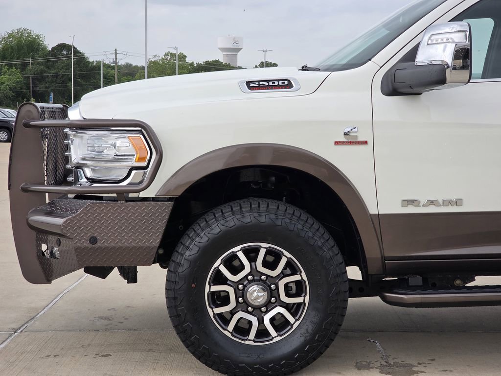 Used 2023 RAM 2500 Limited AWD/4WD image 5