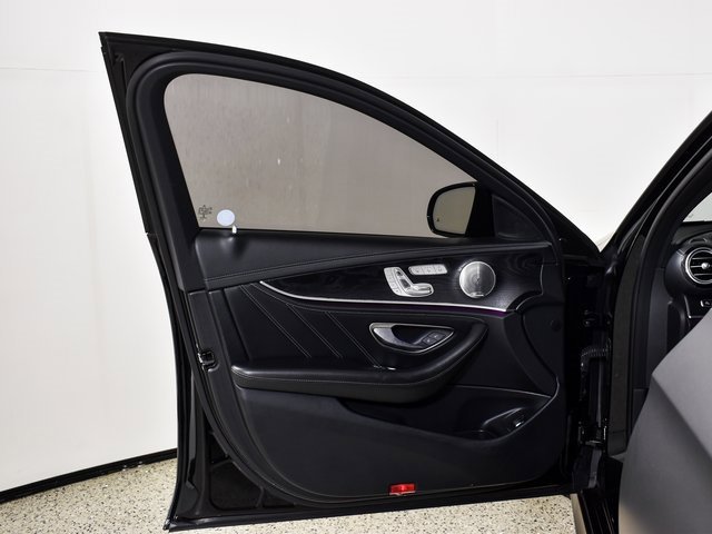 Used 2018 Mercedes-Benz E 63 AMG S image 20