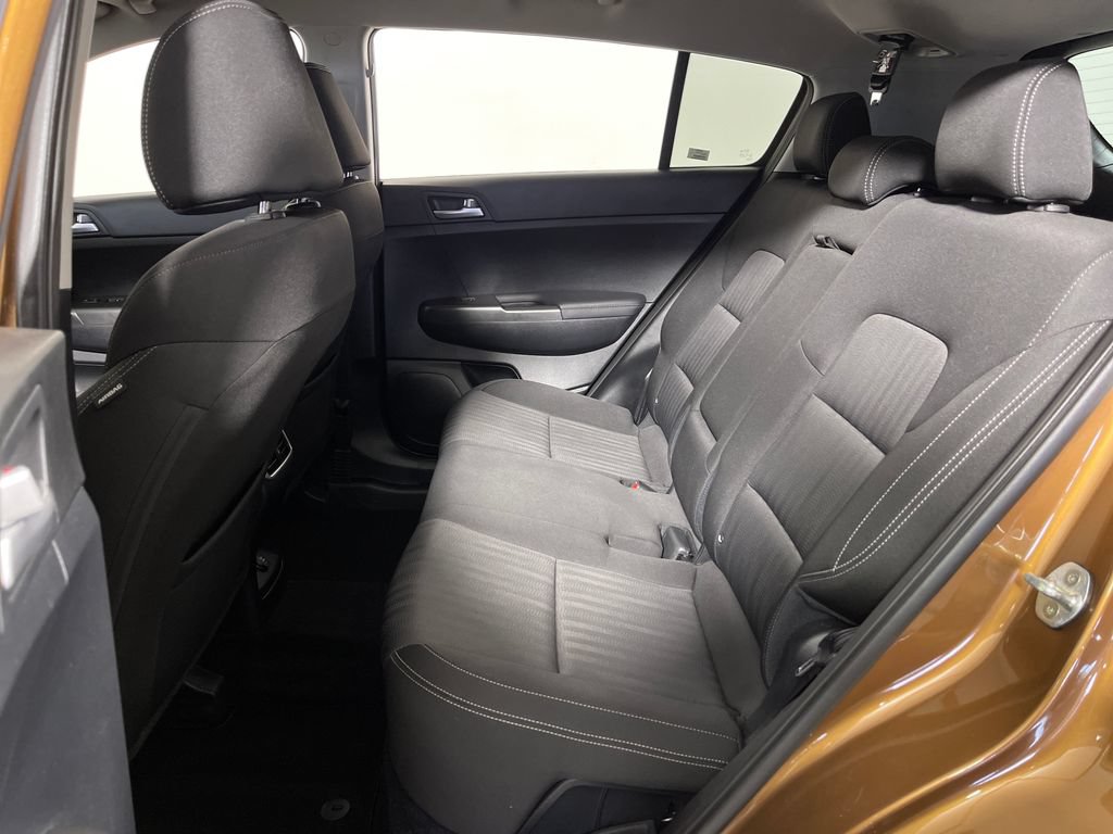 Used 2021 Kia Sportage LX FWD image 13