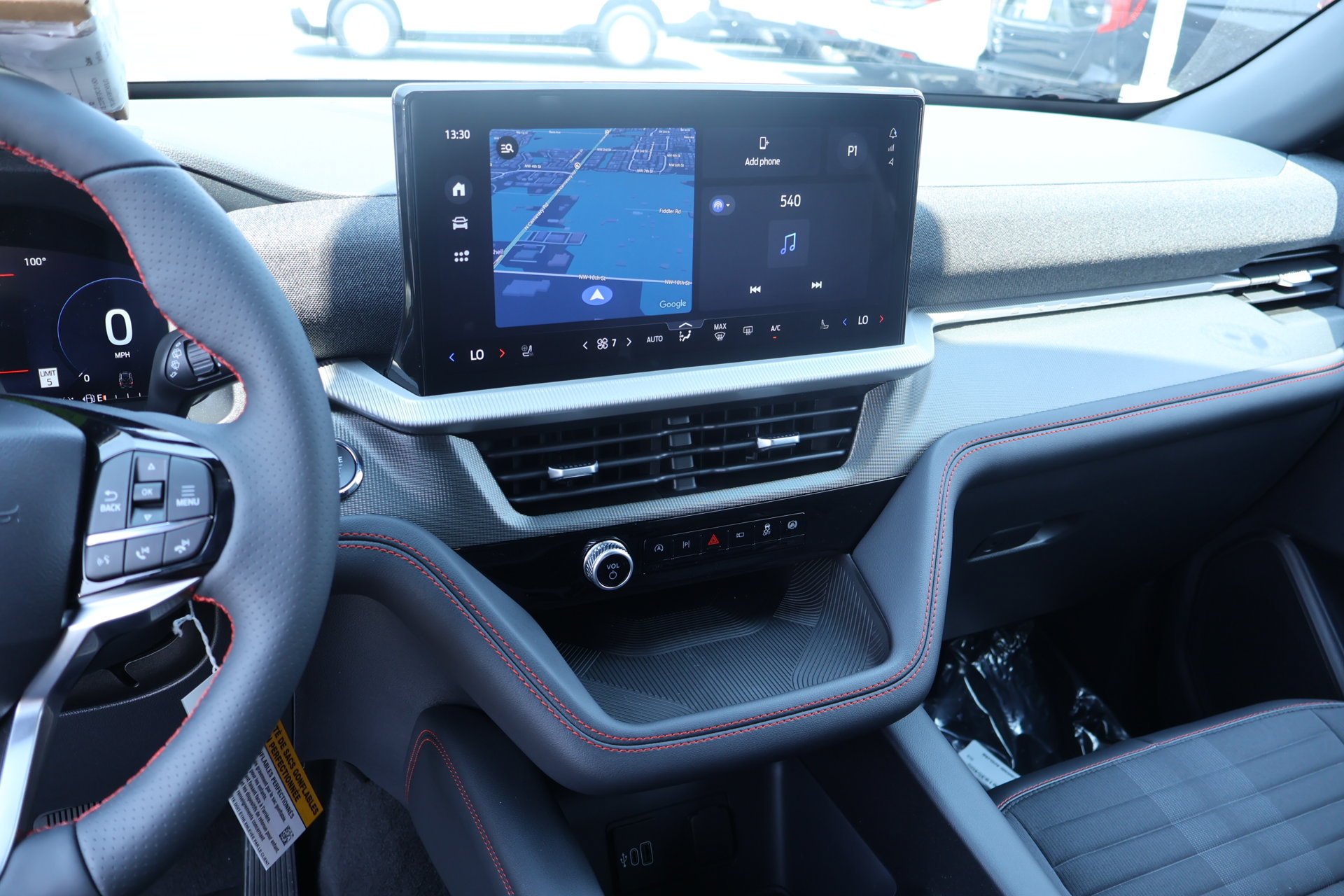 New 2026 Ford Explorer ST-Line w/ ST-Line Street Pack AWD/4WD image 5