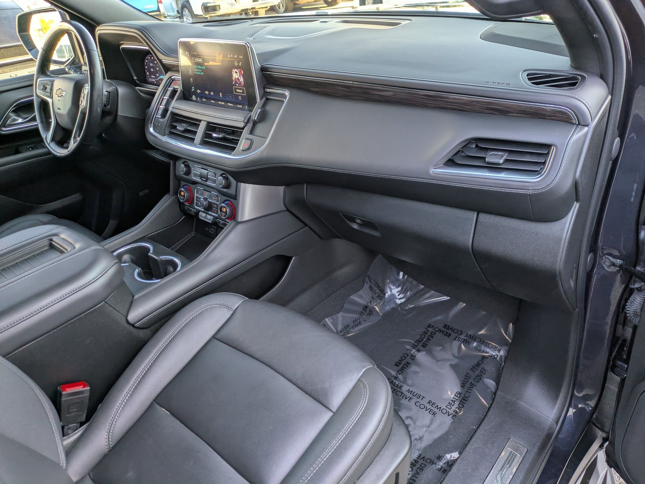 Certified 2022 Chevrolet Tahoe LT w/ Luxury Package image 28