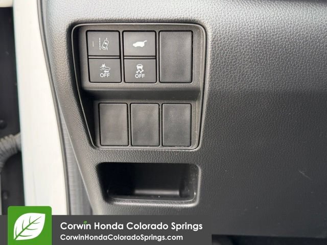 Used 2019 Honda CR-V Touring image 18