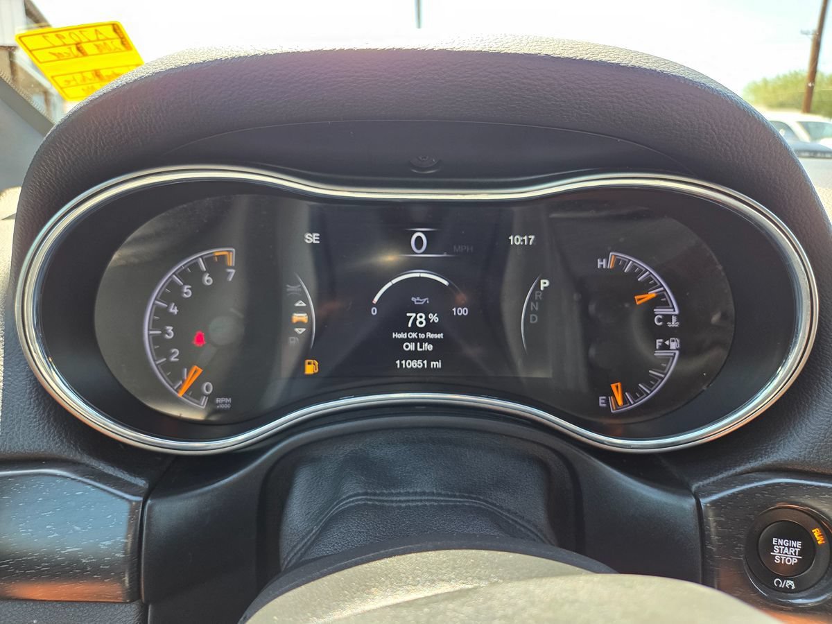 Used 2018 Jeep Grand Cherokee Altitude RWD image 30