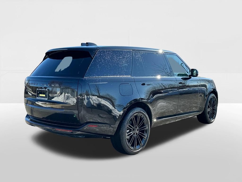 New 2026 Land Rover Range Rover Long Wheelbase SE image 4