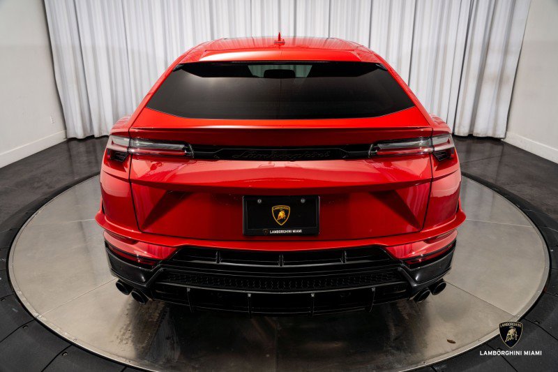 Used 2023 Lamborghini Urus S image 16
