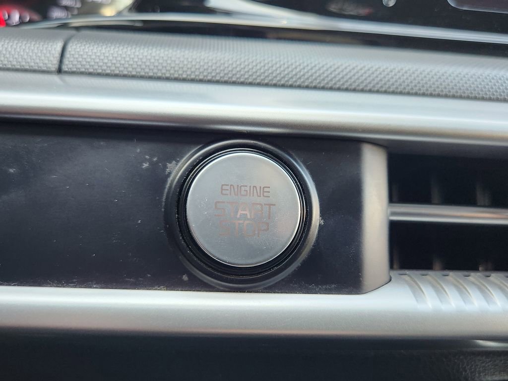 Used 2022 Kia K5 GT-Line AWD/4WD image 12