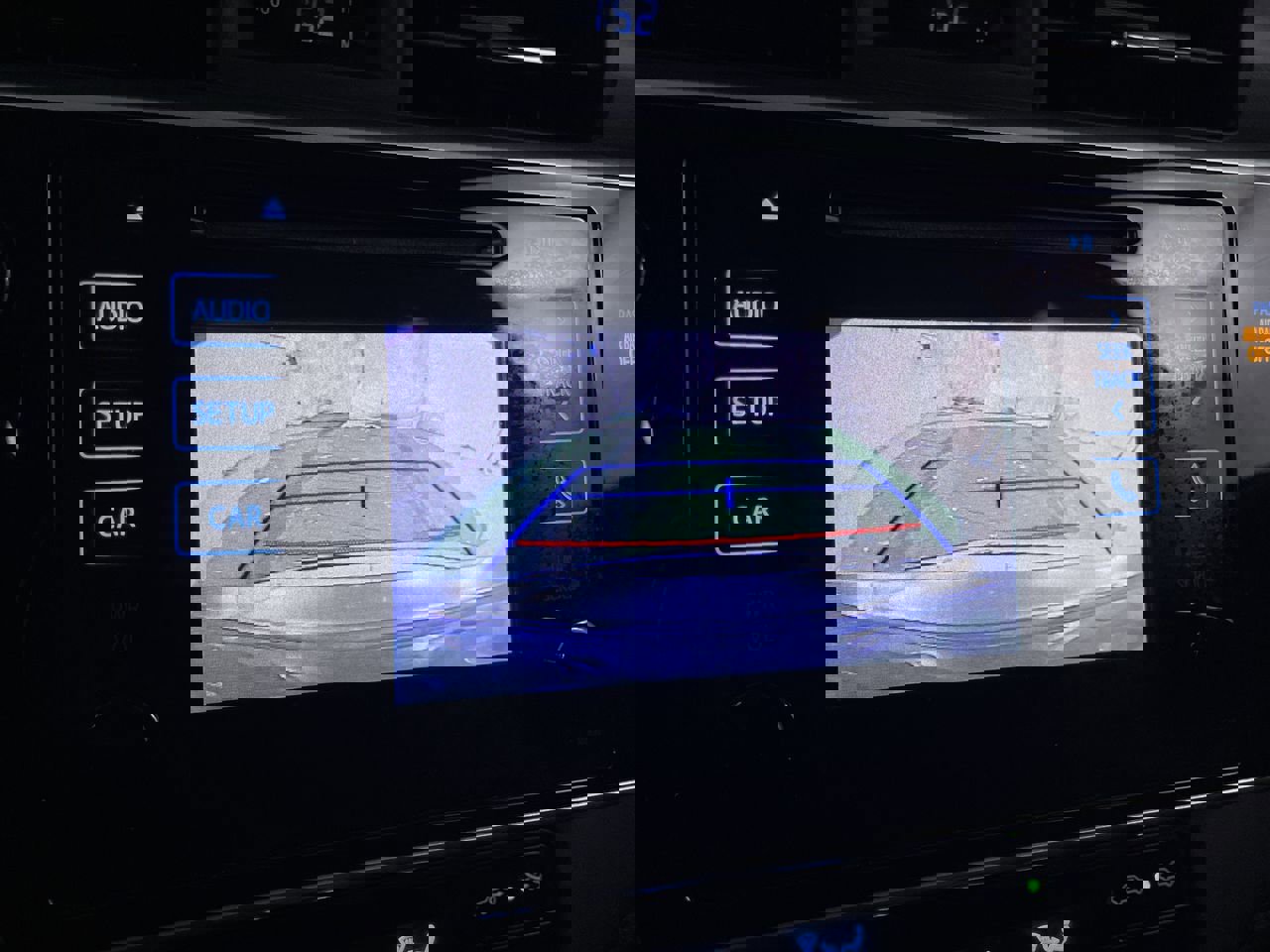 Used 2018 Toyota Corolla LE image 15