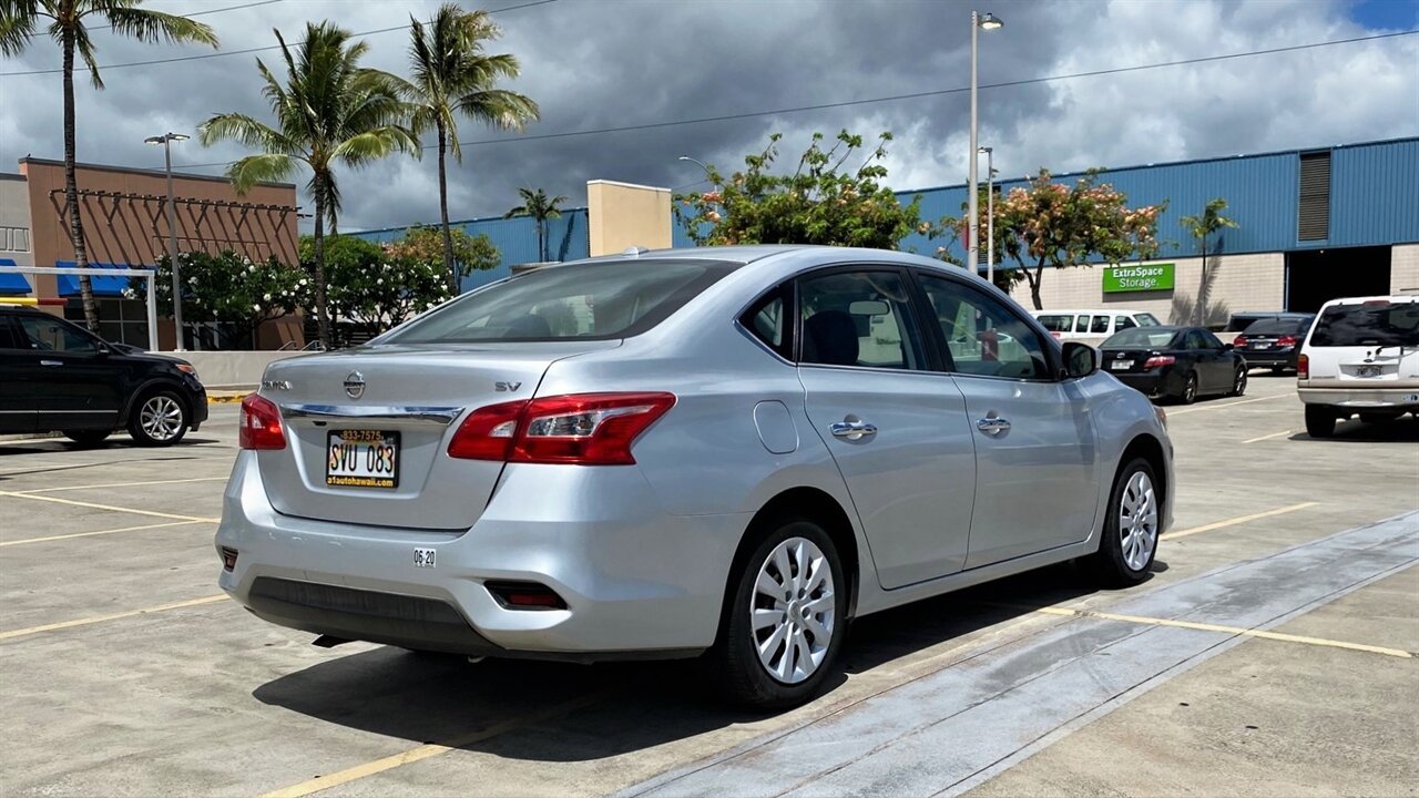 Used 2016 Nissan Sentra SV image 5