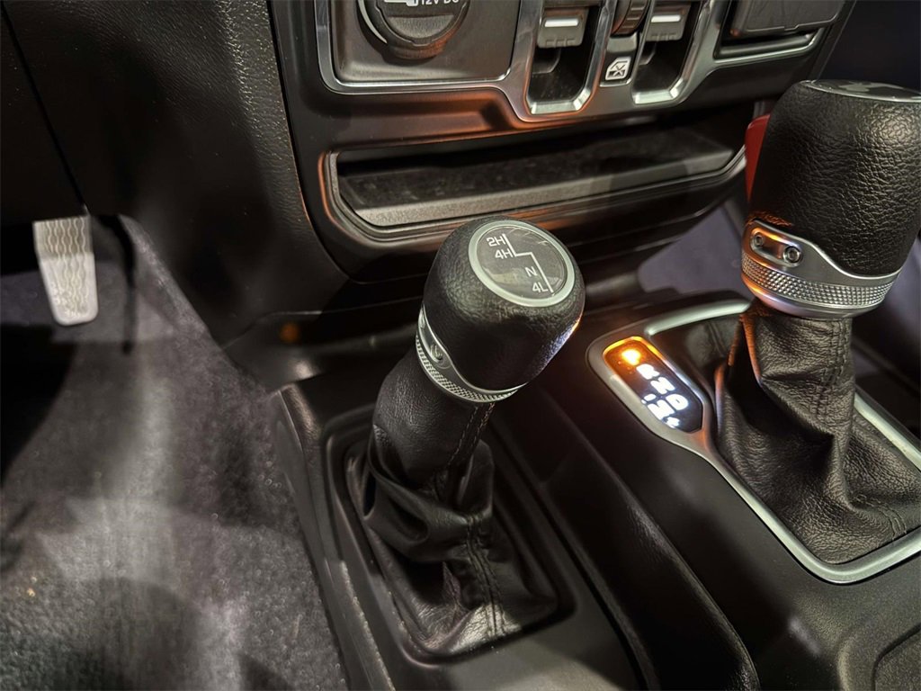 Used 2021 Jeep Wrangler Unlimited Sport image 24