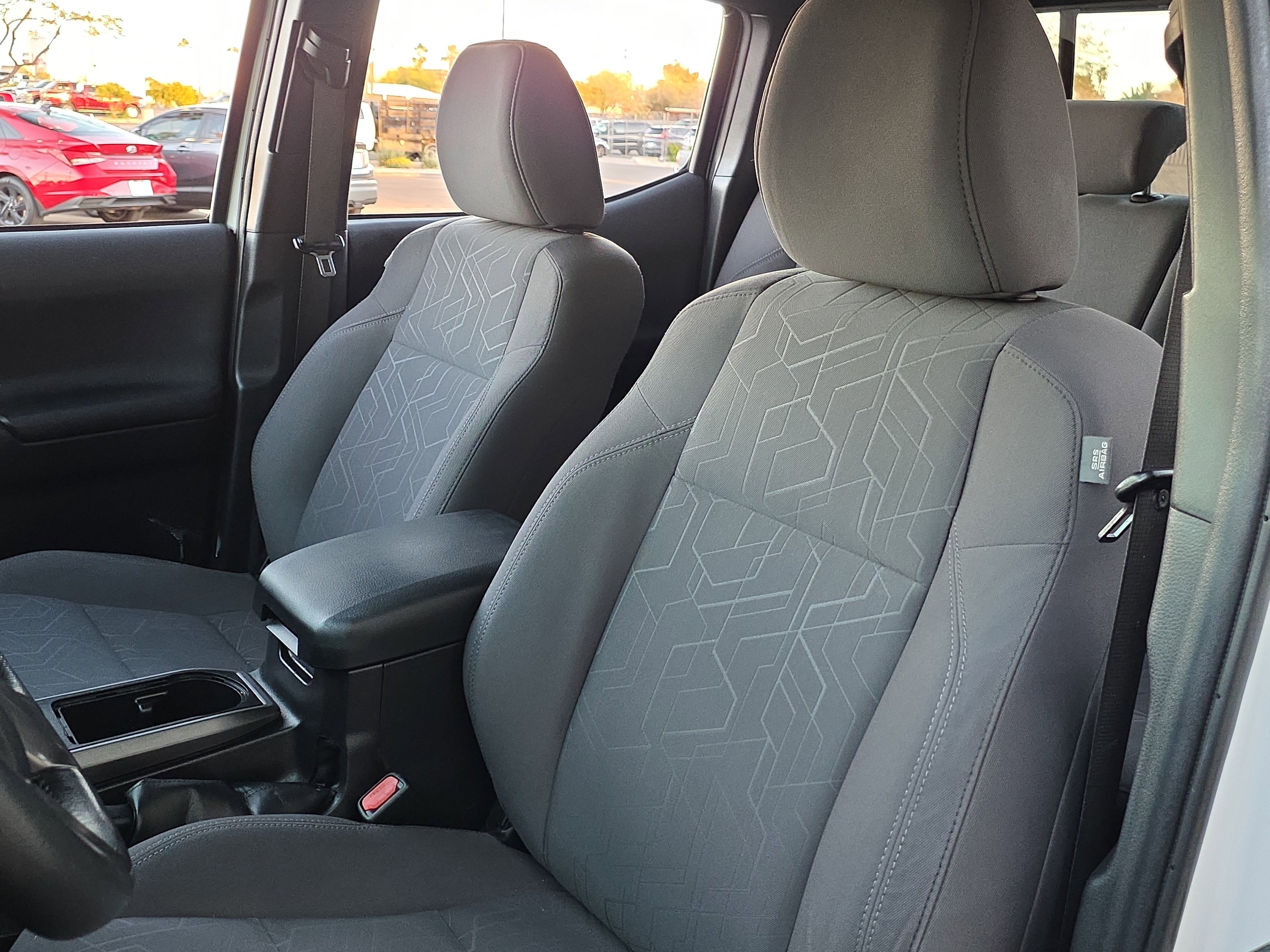 Used 2016 Toyota Tacoma TRD Off-Road w/ Towing Package image 11