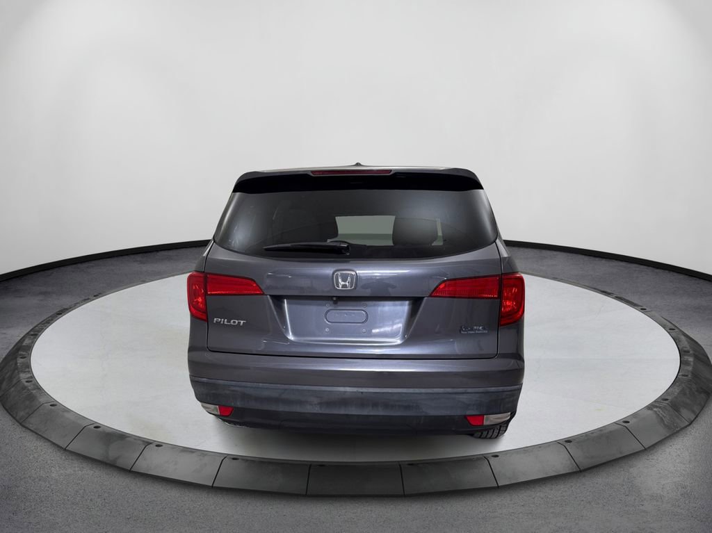 Used 2018 Honda Pilot EX image 6