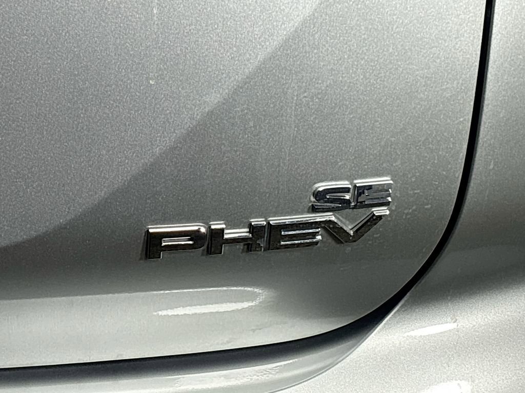 Used 2024 Mitsubishi Outlander SE image 24