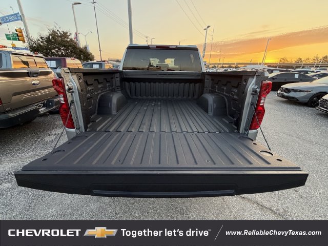 Used 2026 Chevrolet Silverado 1500 Custom RWD image 33