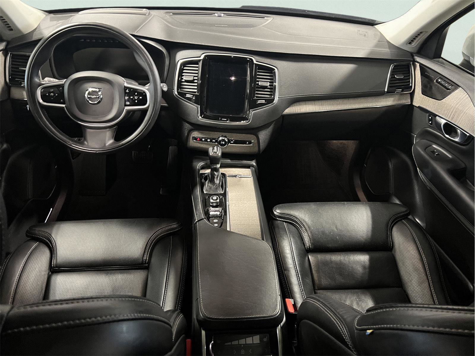 Used 2021 Volvo XC90 T6 Inscription image 23