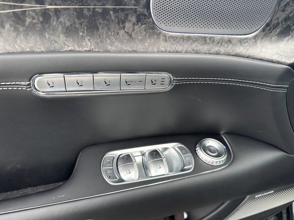 Used 2023 Genesis G90 3.5T AWD/4WD image 8