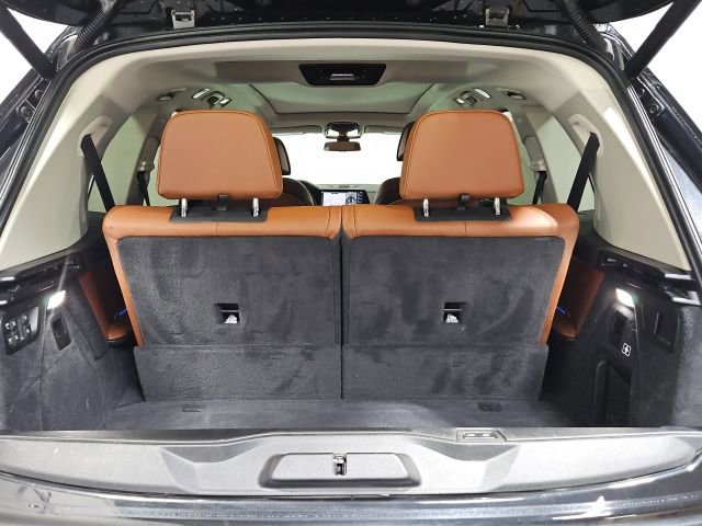 Used 2019 BMW X7 xDrive50i w/ Dynamic Handling Package image 37