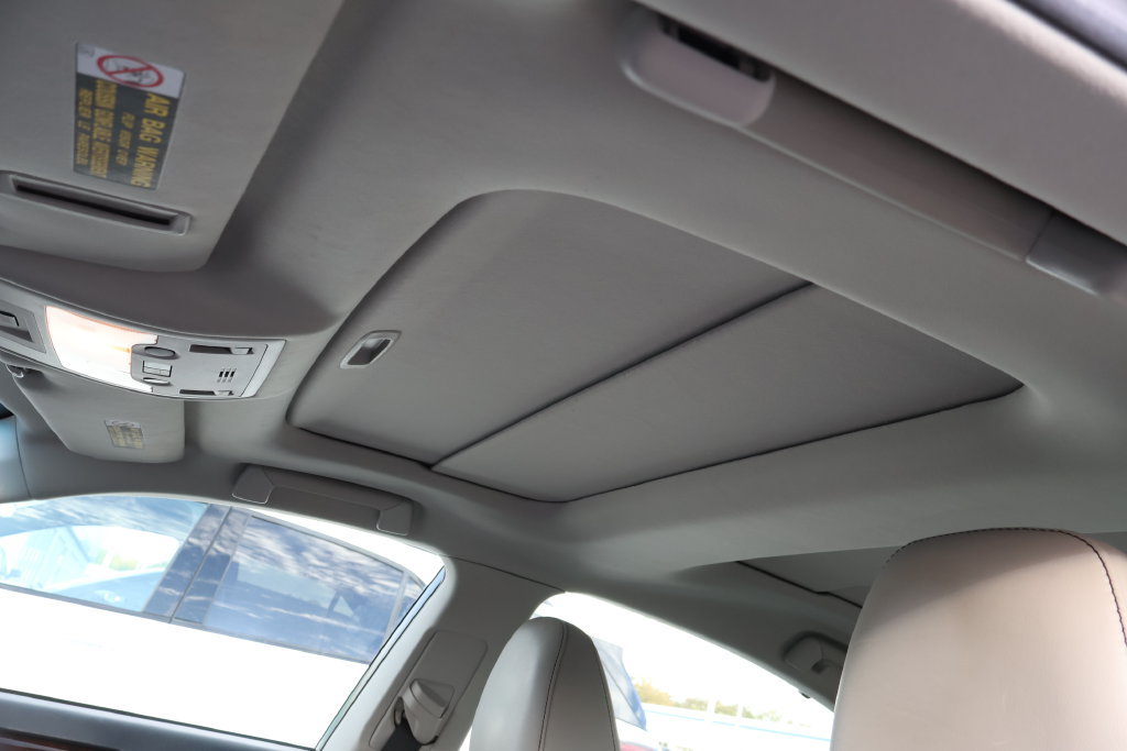 Used 2014 Lexus ES 350 w/ Ultra Luxury Package FWD image 12