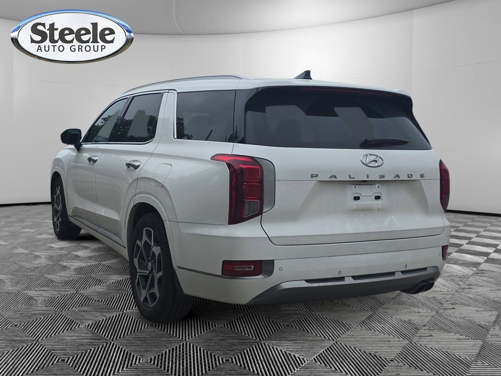 Used 2022 Hyundai Palisade Calligraphy w/ Winter Package FWD image 3
