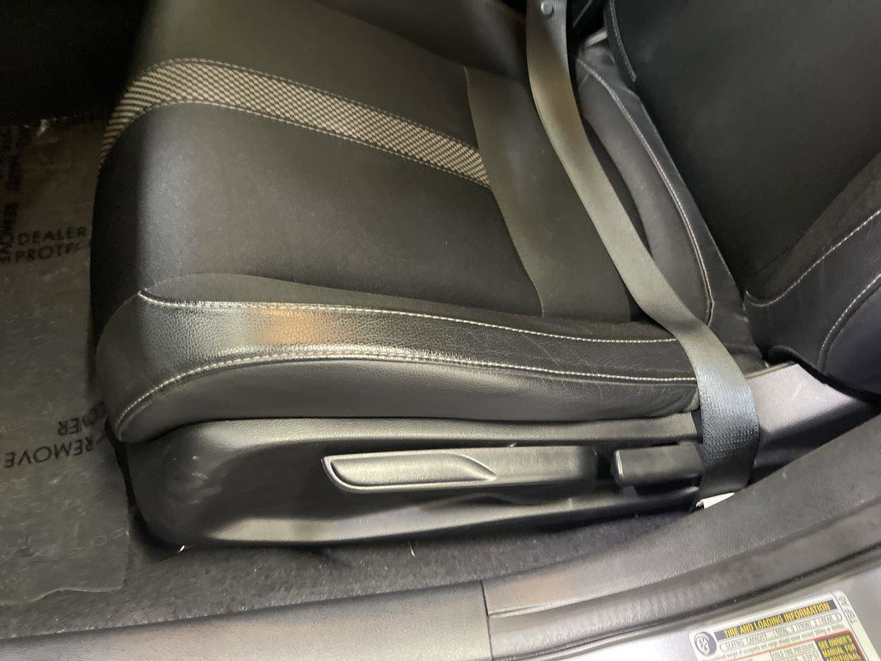 Used 2021 Honda Civic Sport image 12