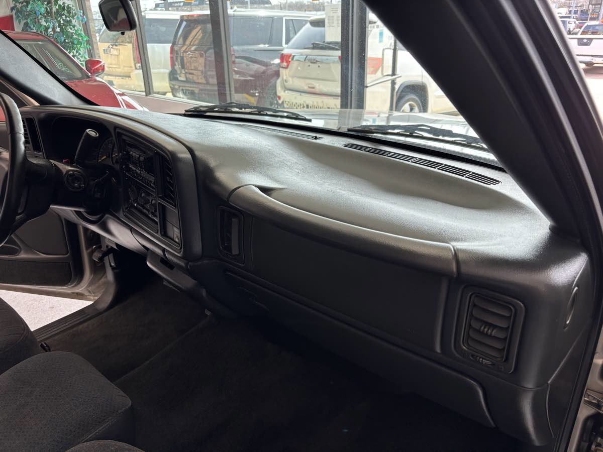 Used 1999 Chevrolet Silverado 1500 LS image 11