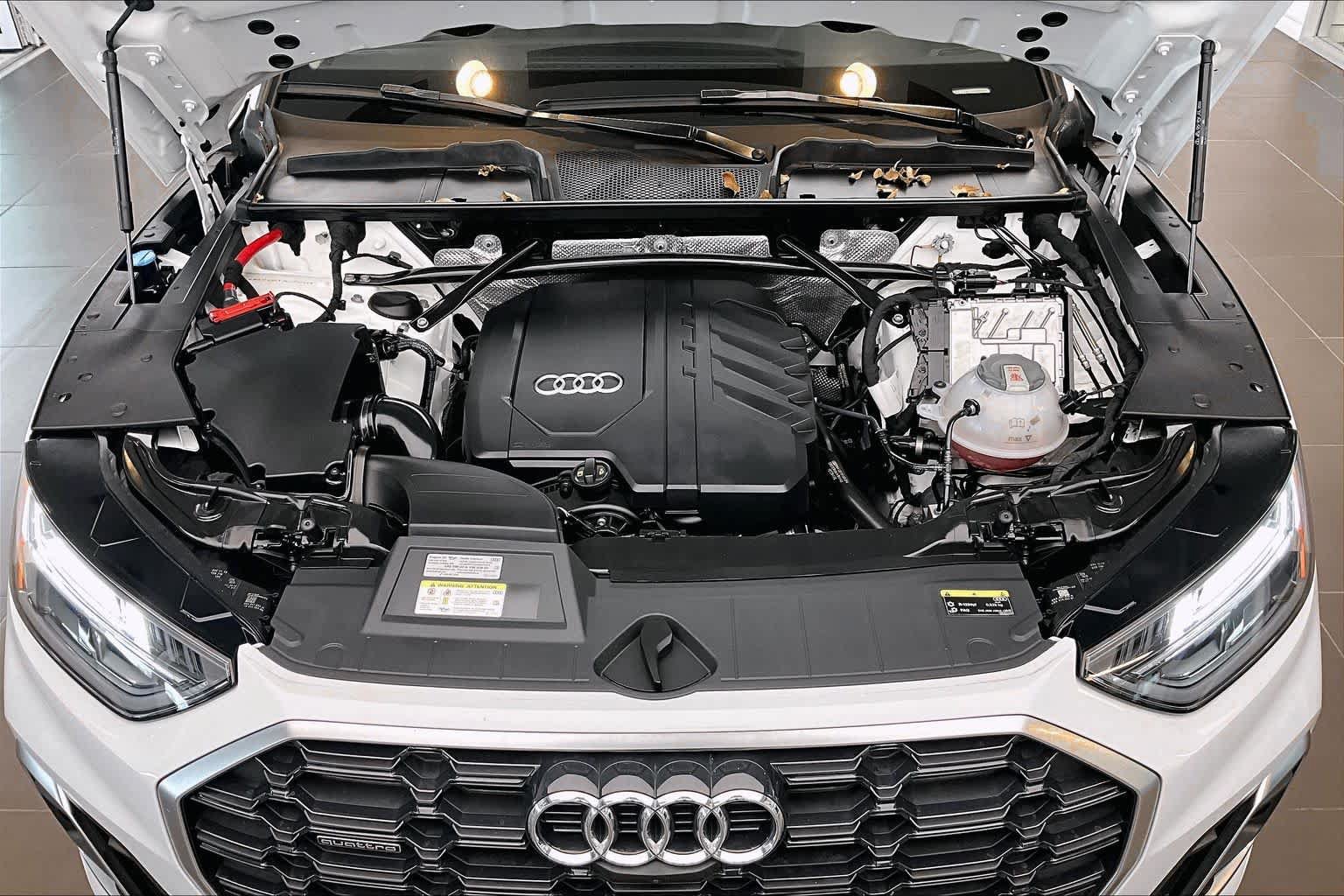 Used 2022 Audi Q5 2.0T Premium Plus w/ Premium Plus Package AWD/4WD image 30