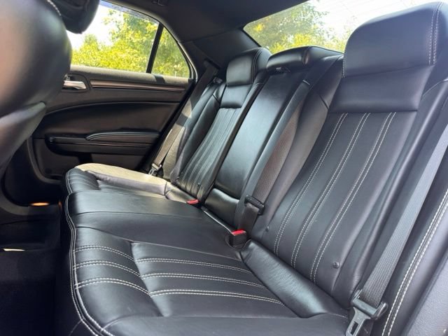 Used 2015 Chrysler 300 S w/ 300S Premium Group RWD image 11