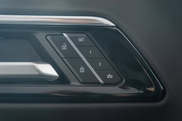 New 2026 Chevrolet Suburban High Country image 48