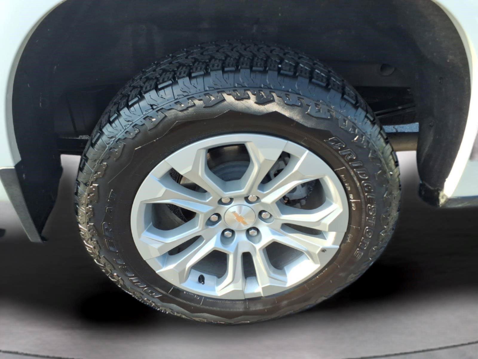 Used 2024 Chevrolet Silverado 1500 LTZ w/ LTZ Convenience Package II AWD/4WD image 10