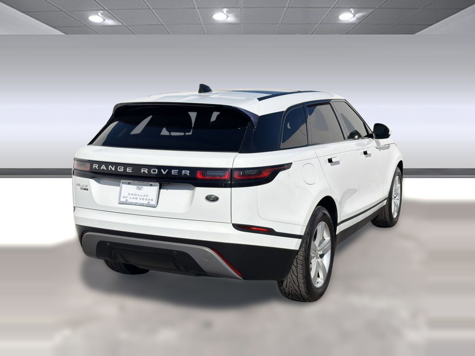 Used 2018 Land Rover Range Rover Velar S image 7