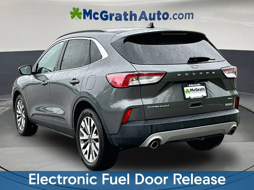 Used 2022 Ford Escape Titanium AWD/4WD image 5