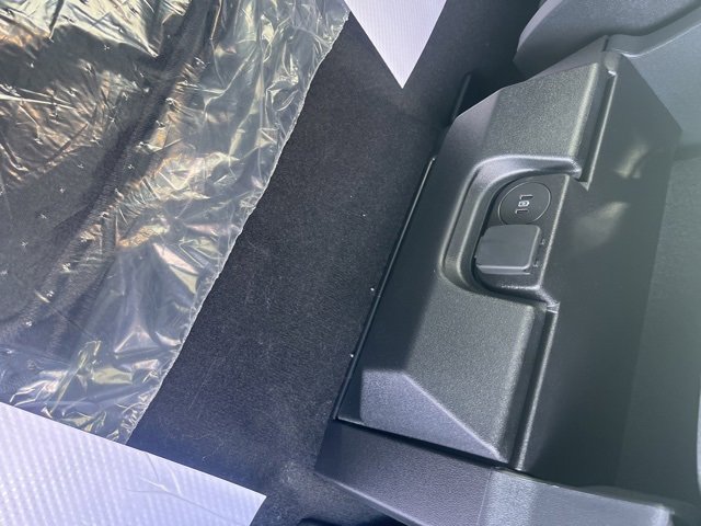 New 2026 Ford F250 4x4 Crew Cab Super Duty image 17