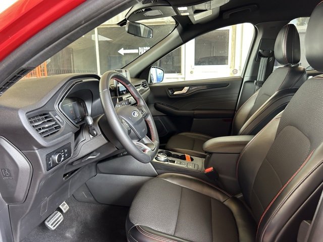 Used 2024 Ford Escape ST-Line image 23
